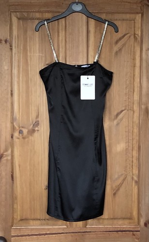 Bnwt femme luxe black satin - femme,