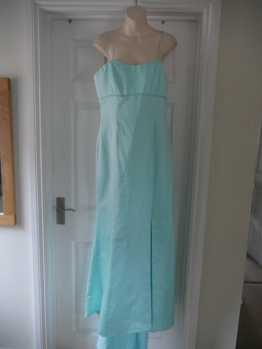 Mint green ball - green,